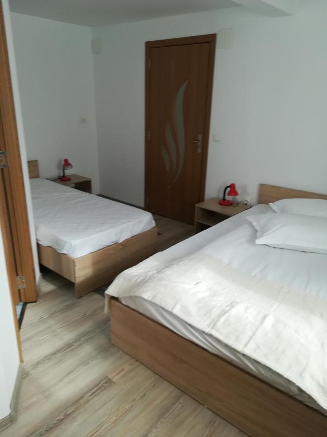 De La Mare La Munte Hotel Vatra Dornei Buitenkant foto