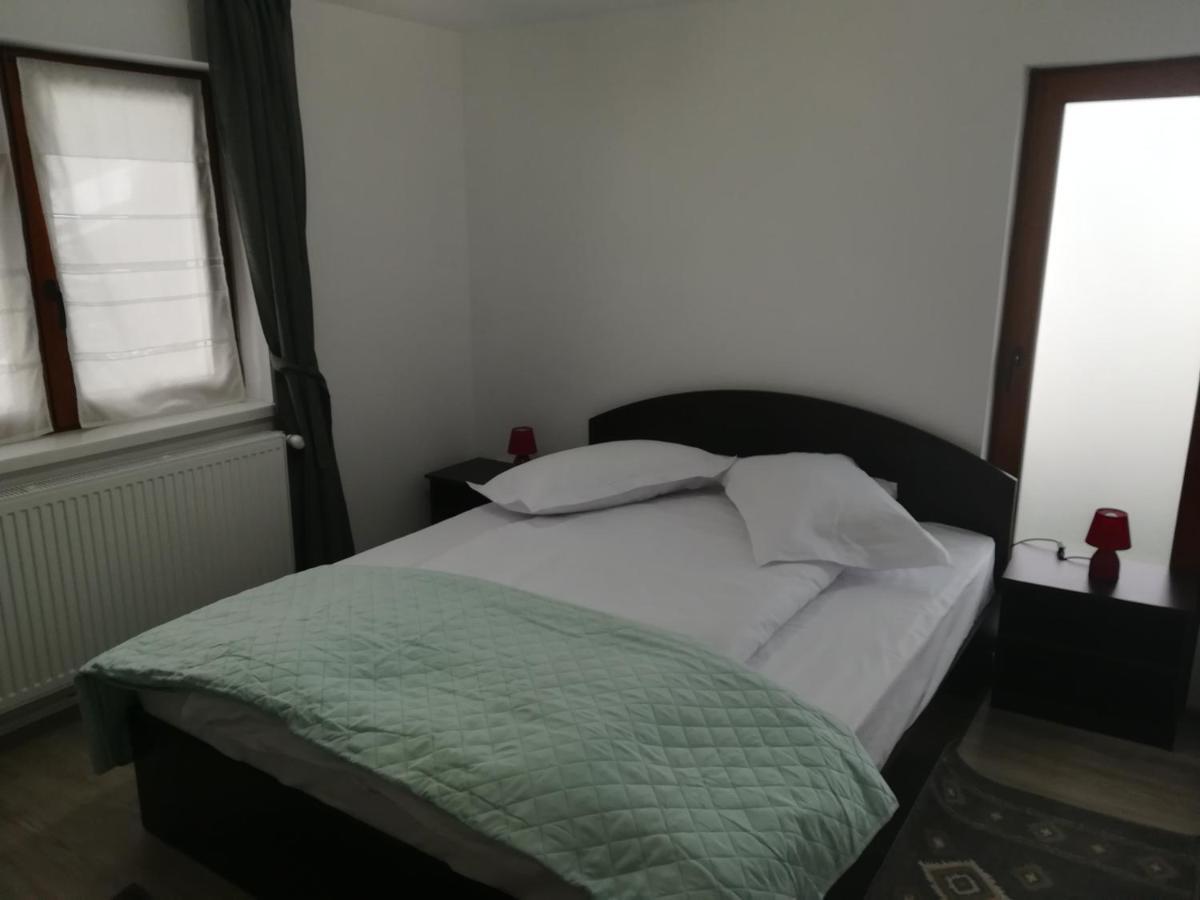 De La Mare La Munte Hotel Vatra Dornei Buitenkant foto