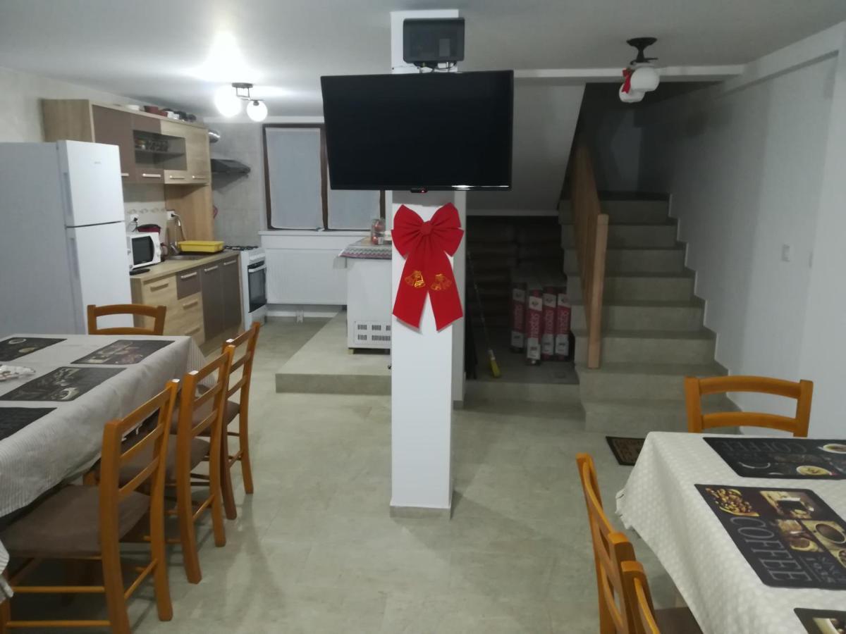De La Mare La Munte Hotel Vatra Dornei Buitenkant foto
